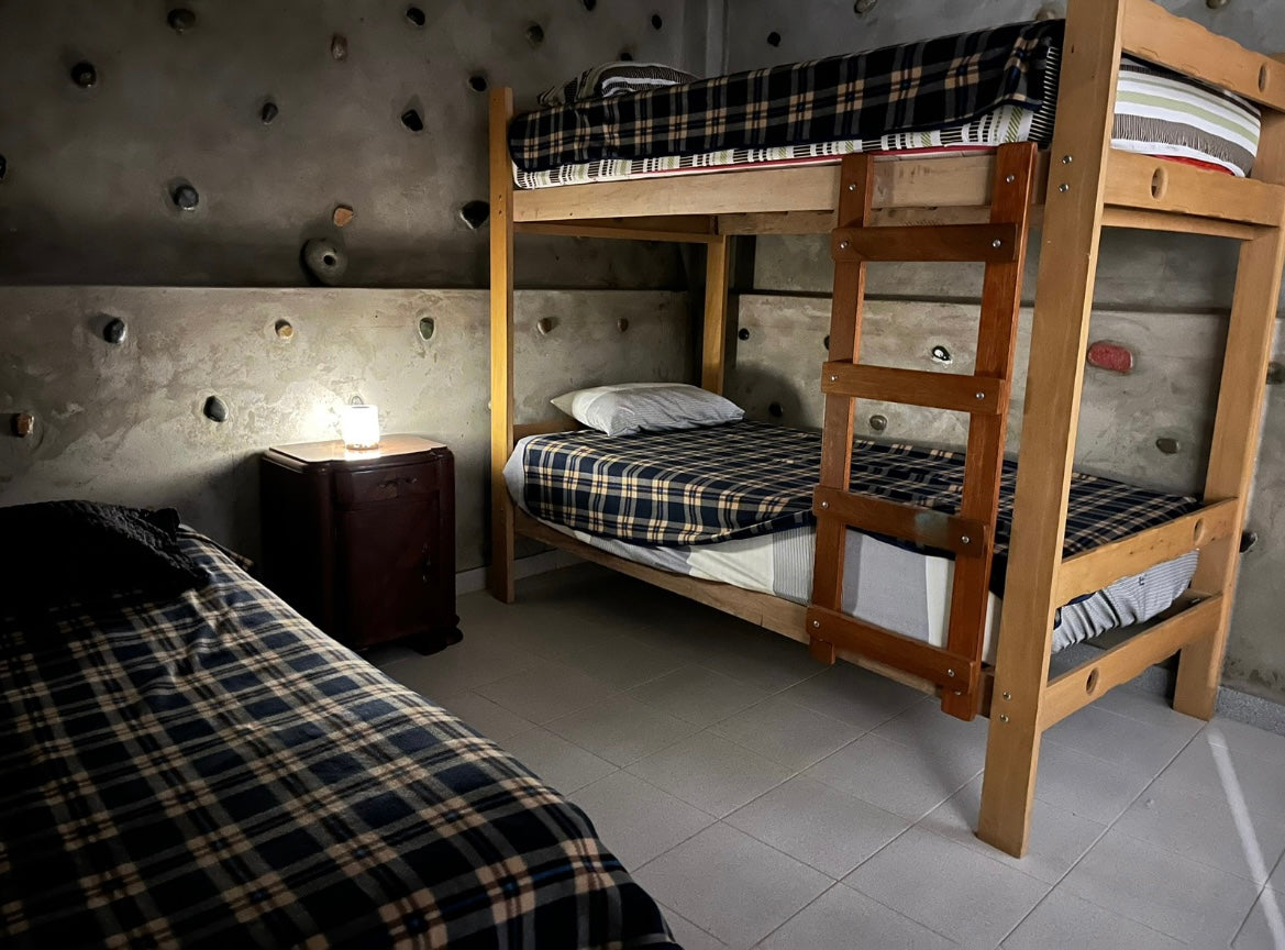 Habitaciones para familias o amigos + exterior - 15 prs.