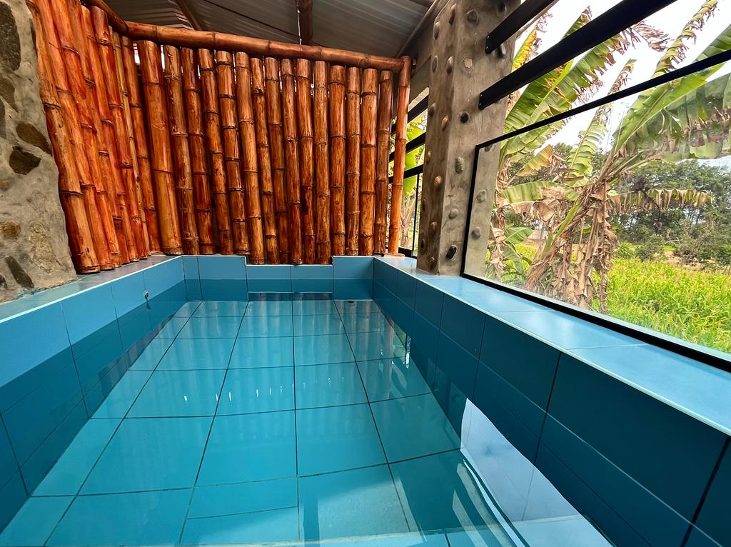 Habitaciones para familias o amigos + exterior - 11 prs.