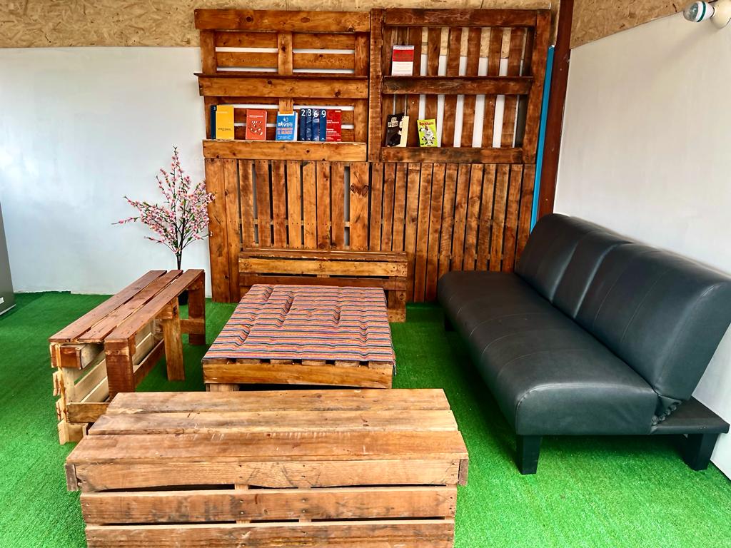 Habitaciones para familias o amigos + exterior - 11 prs.