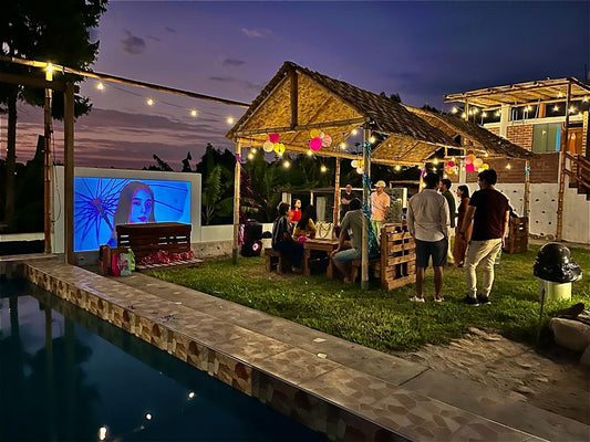 PISCINA + PARRILLA + ATARDECER + KARAOKE - hasta 30 pers.